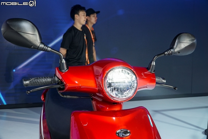 【採訪】iONEX 2.0 全面啟動！KYMCO 光陽白牌電動機車 i-One X 及 Like EV 正式登場！ManyEV、NiceEV 小改款同步亮相！高雄捷運合作方案 A