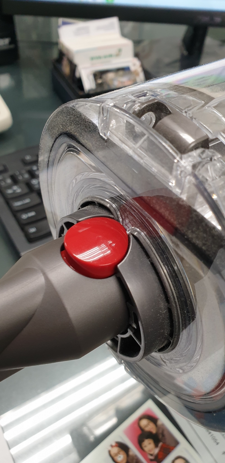 《Dyson V11™無線吸塵器》試用心得