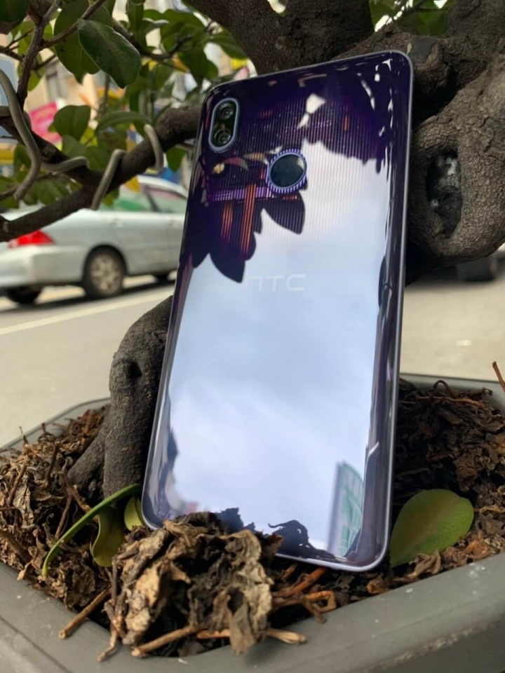 HTC U19e實機開箱文 (簡易版)