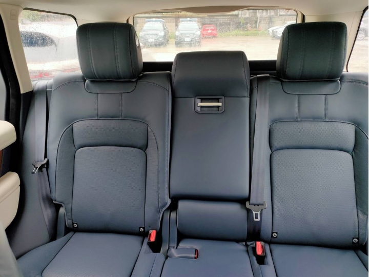 【開箱】2019 Range Rover 3.0SCV6 Vogue內裝圖分享
