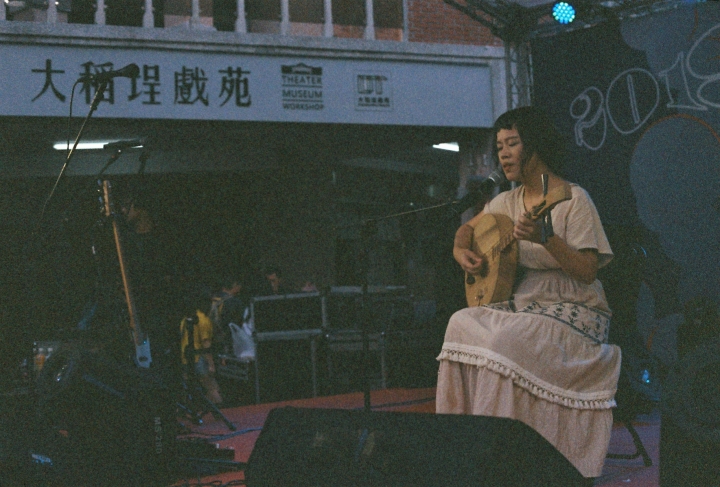 [Canon EOS 55]兒育|城隍一日遊[Kodak 200][50mm]