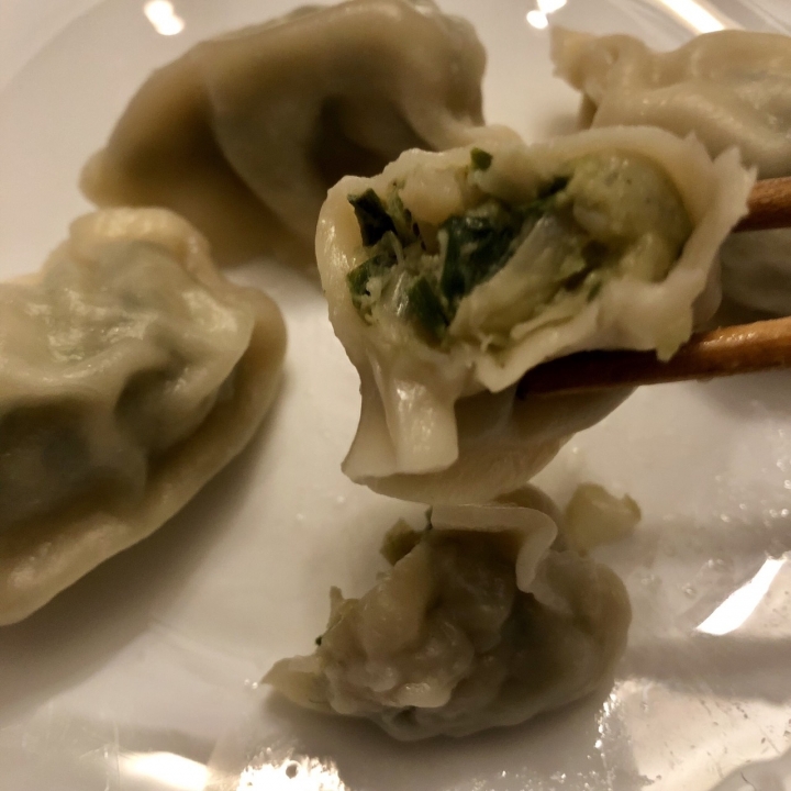 分享幾款好吃的韭菜冷凍水餃