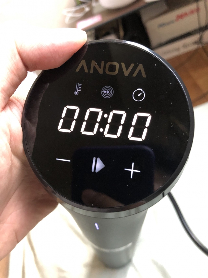 精簡版 Anova Precision Cooker Nano 開箱