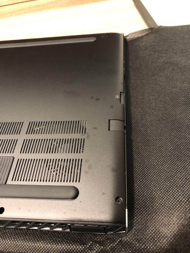 ACER  TravelMate P8 品質管控失望透了