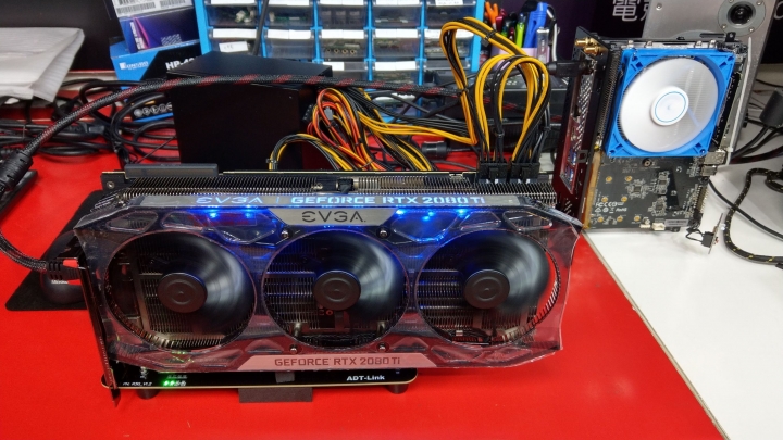 GL72 7RD m.2 NVME外接RTX2080TI 回輸原螢幕 實測分享