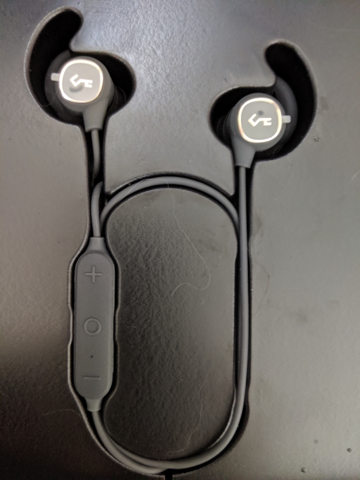 Aukey BP-E60 藍芽耳機 （Type-C充電）開箱