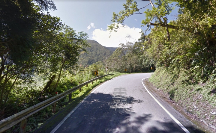 下山路遇見大車上山閃車方式