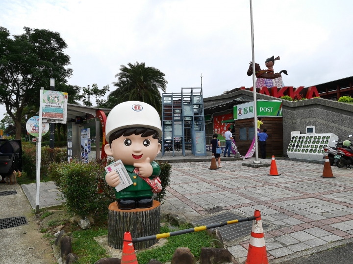 桃園 龍潭 桃園客家文化館 — 客家大縣展示客家傳統文化的展館、吸引人的巨型3D彩繪