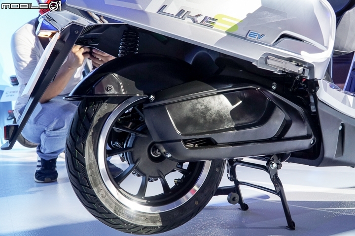 【採訪】iONEX 2.0 全面啟動！KYMCO 光陽白牌電動機車 i-One X 及 Like EV 正式登場！ManyEV、NiceEV 小改款同步亮相！高雄捷運合作方案 A