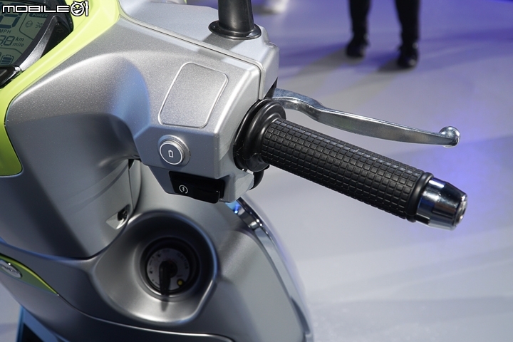 【採訪】iONEX 2.0 全面啟動！KYMCO 光陽白牌電動機車 i-One X 及 Like EV 正式登場！ManyEV、NiceEV 小改款同步亮相！高雄捷運合作方案 A