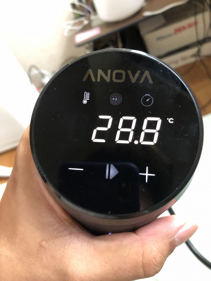 精簡版 Anova Precision Cooker Nano 開箱