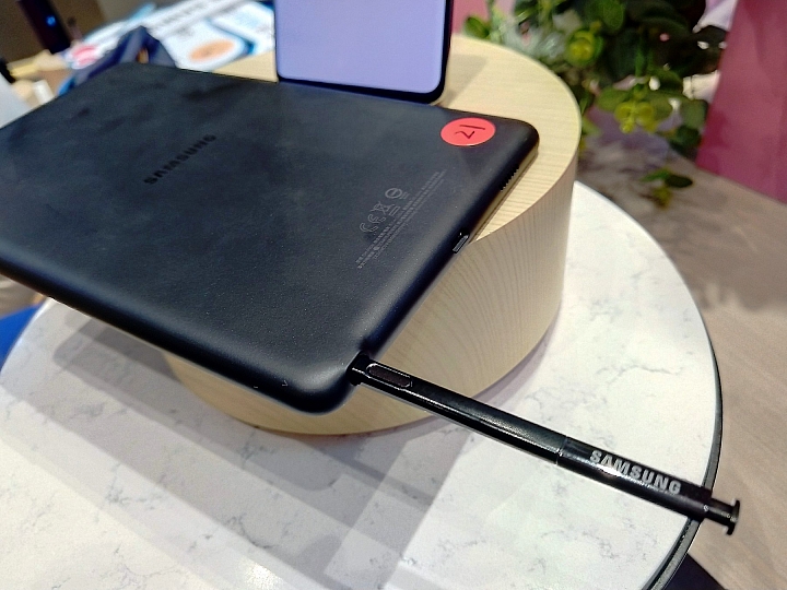 <<輕鬆FUN畫>> Samsung Galaxy Tab A 8.0”(2019) with S Pen 體驗心得分享<<筆較厲害>>