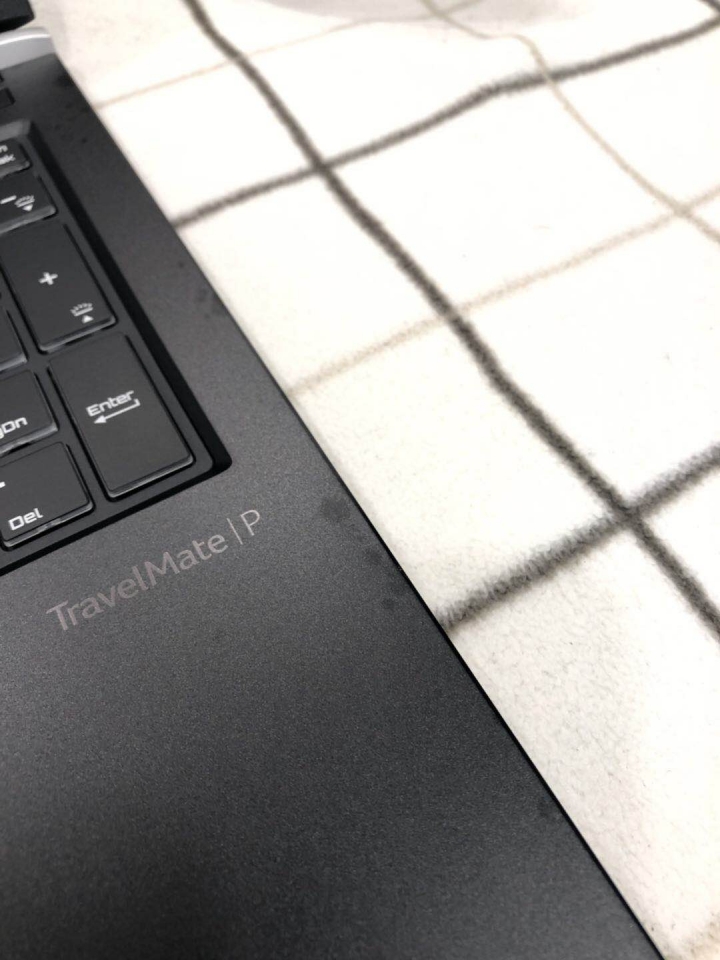 ACER  TravelMate P8 品質管控失望透了