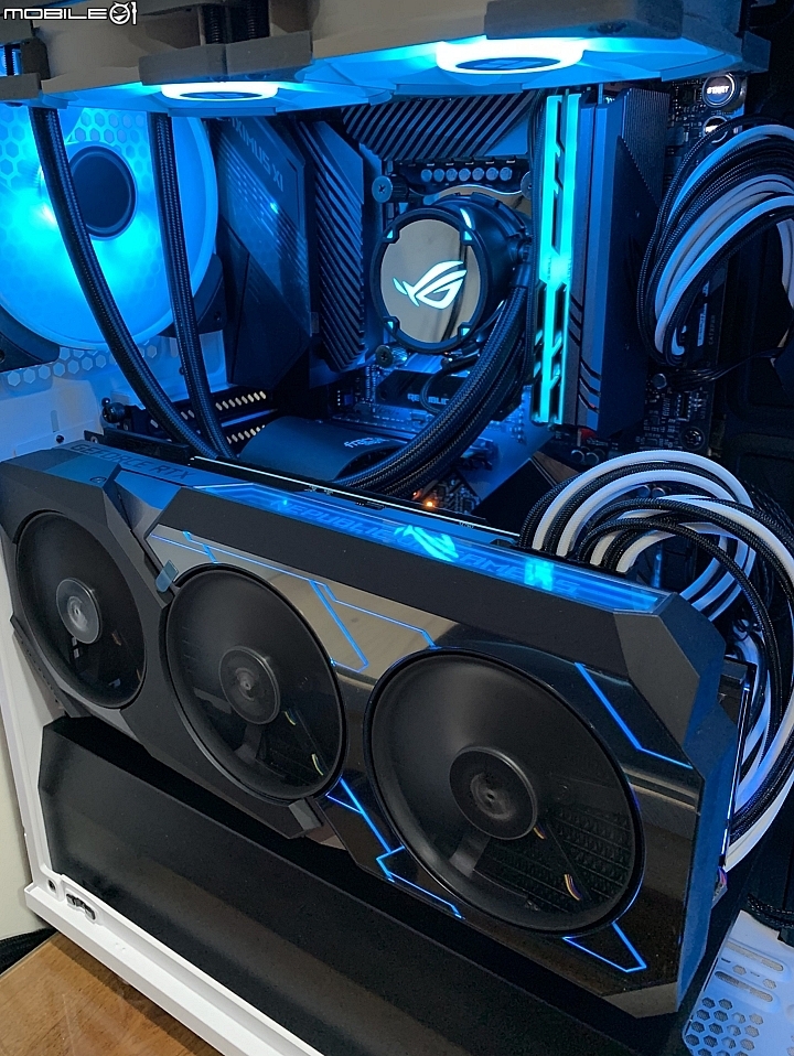 [開箱] ROG Matrix 信仰巔峰 RTX 2080Ti / Z390 MAXIMUS APEX