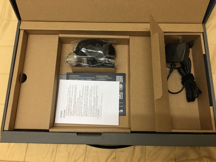 ASUS S410UA 不專業開箱