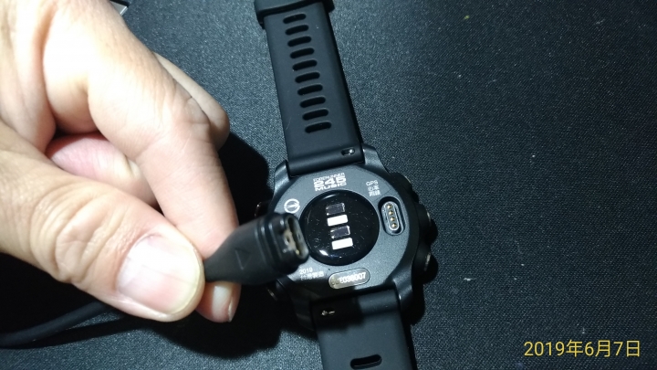 衝一波 GARMIN Forerunner® 245 Music
