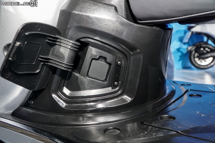 【採訪】iONEX 2.0 全面啟動！KYMCO 光陽白牌電動機車 i-One X 及 Like EV 正式登場！ManyEV、NiceEV 小改款同步亮相！高雄捷運合作方案 A