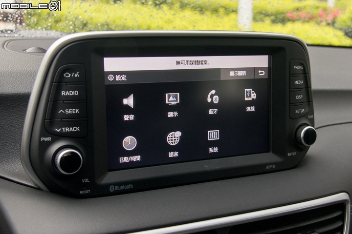 Hyundai Tucson 小改款試駕報導 質感更熟成的跑格休旅！