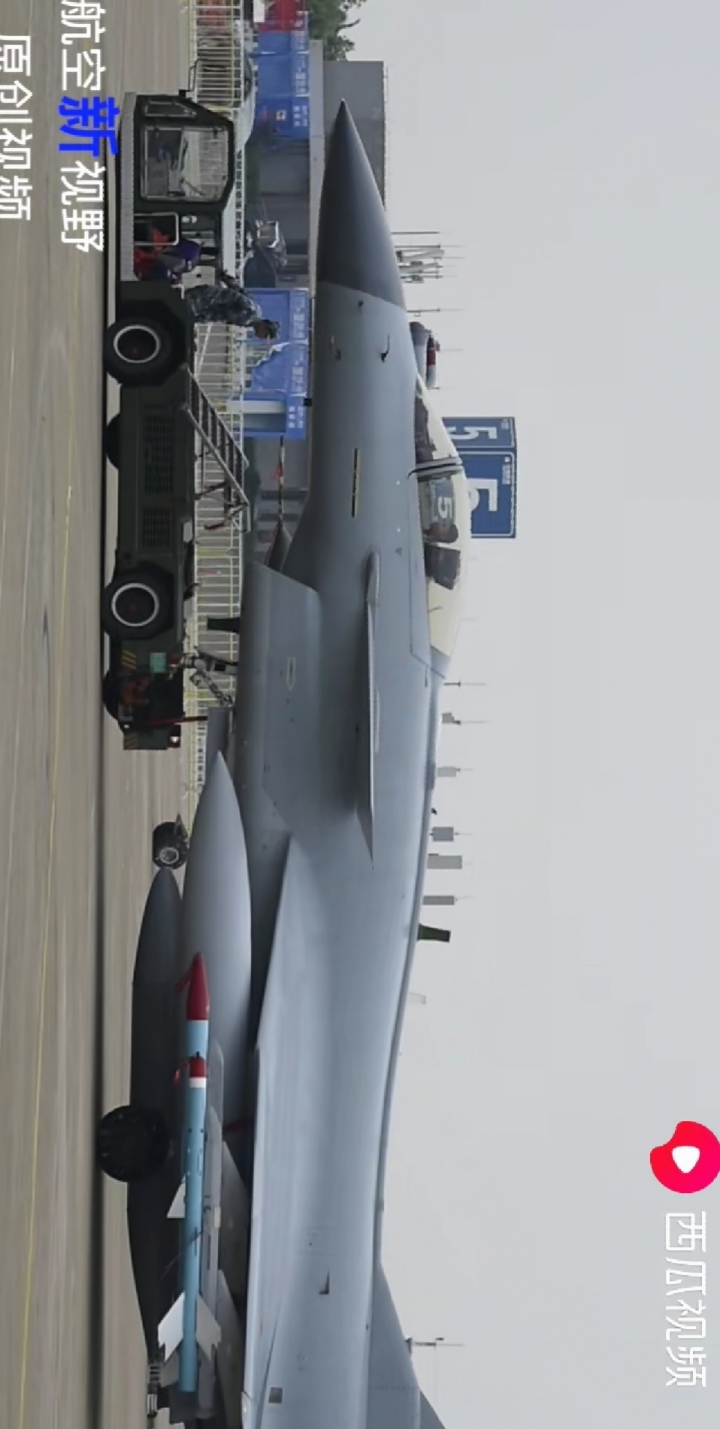 殲10B戰機
