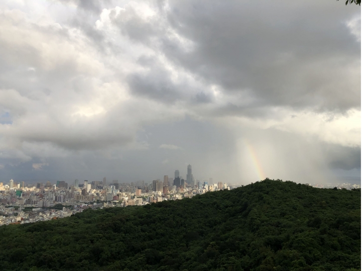 親近高雄大自然,南北壽山縱走(南北柴山)散步行,路線分享!