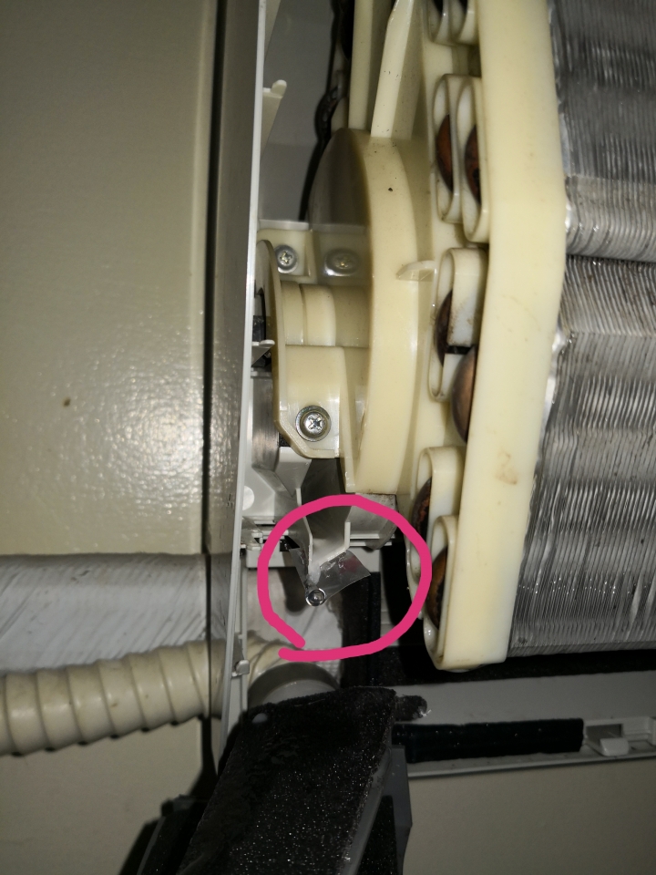 日立冷氣室內機滴水解決