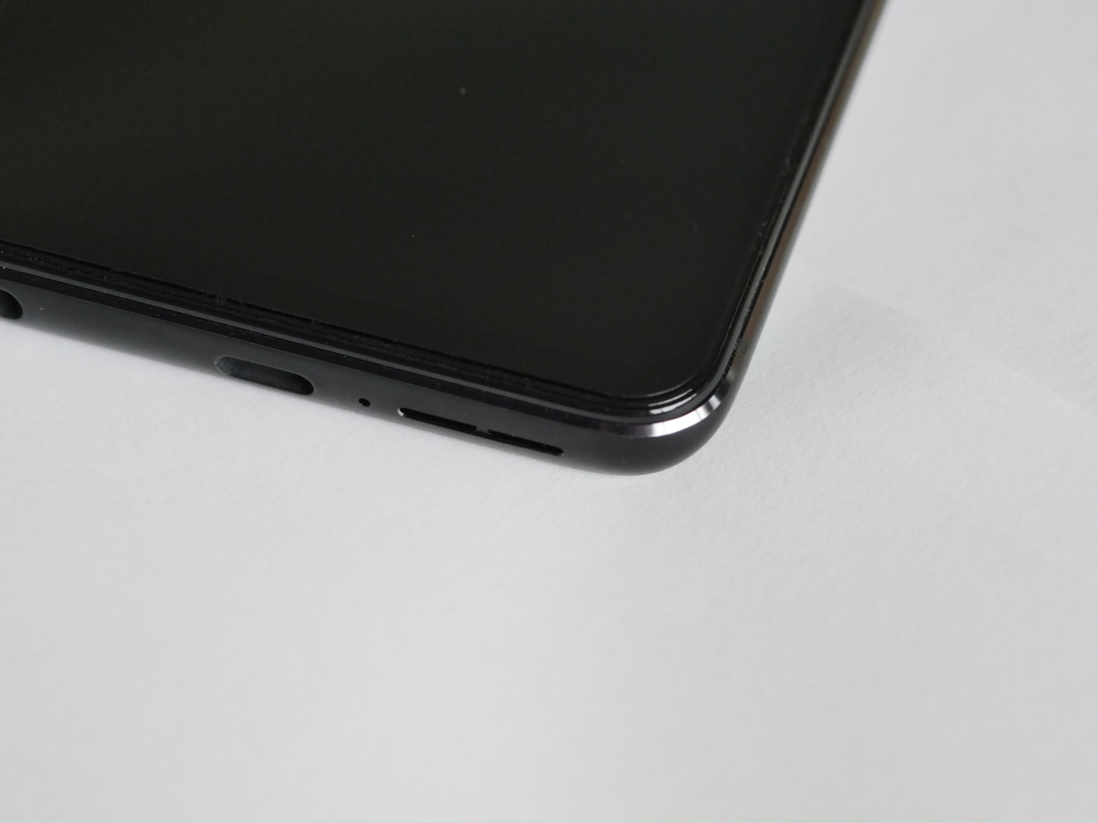 Zenfone6 不專業隨手拍分享+微保謢貼保謢殼分享