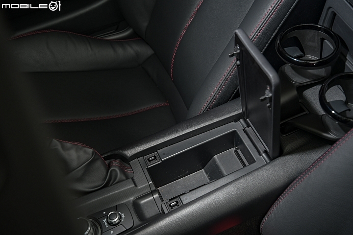 Mazda MX-5 MT手排車型試駕:年度最佳Fun Car代表報到!