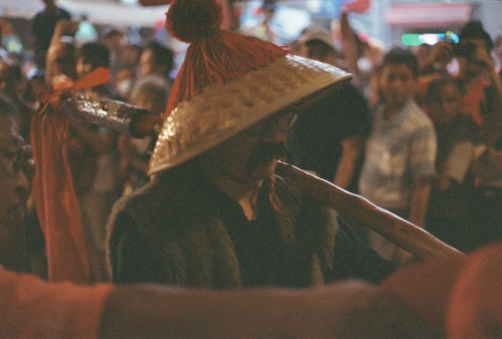 [Canon EOS 55]兒育|城隍一日遊[Kodak 200][50mm]