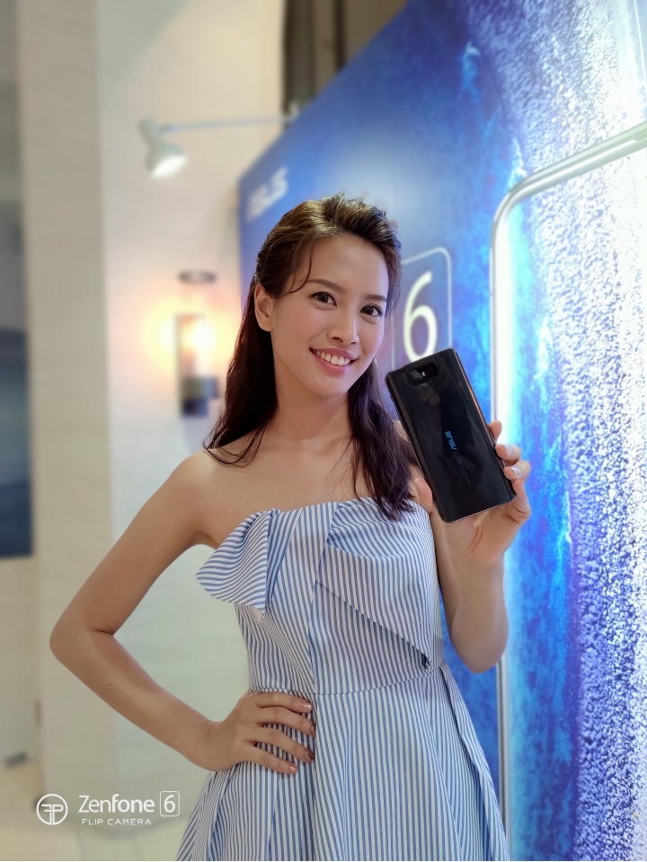 ZenFone 6 人像模式 拍福利SG直出