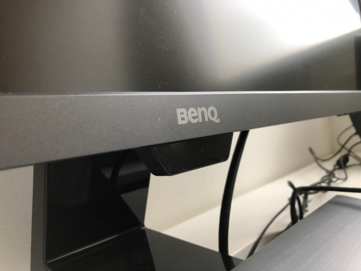 直上4K HDR的視界- BenQ EW3270U 開箱!!