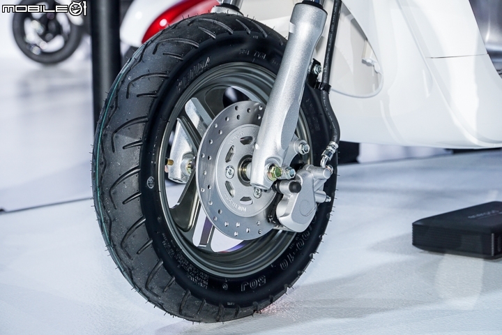 【採訪】iONEX 2.0 全面啟動！KYMCO 光陽白牌電動機車 i-One X 及 Like EV 正式登場！ManyEV、NiceEV 小改款同步亮相！高雄捷運合作方案 A