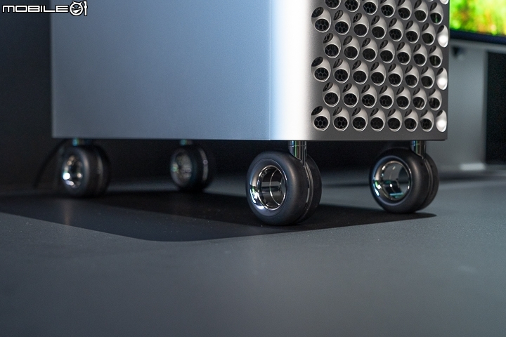 Apple Mac Pro 2019 與 Pro Display XDR 動眼看！ 微妙外型下的強大效能！