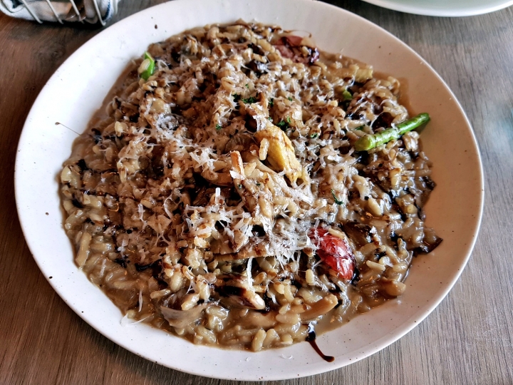 苗栗縣頭份市 [Arena Bistro 1991餐酒館] 近竹南科學園區 法式餐酒館 義大利燉飯 & 義大利麵 2019食記