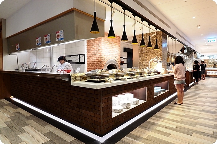 ▋台南親子飯店 ▋讓孩子到叢林城堡裡撒野，又能就近去奇美博物館與十鼓文化園區。夏都城旅安平館。