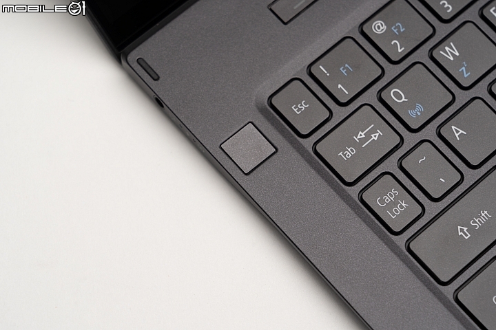 Acer Swift 7 2019 極致輕薄、長效續航！
