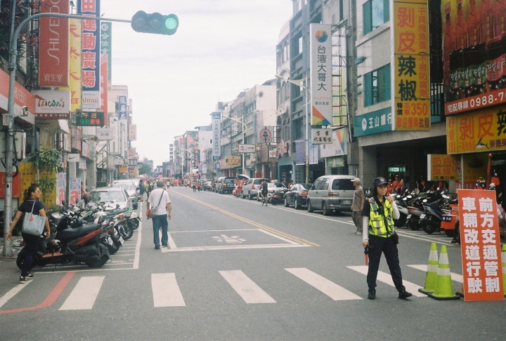 [Ricoh 35EFS]花蓮，台北[Kodak 200]