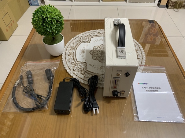 [開箱 ]露營行動冰箱電源新選擇  ANewPow  AP2412  AP2411 行動電力組