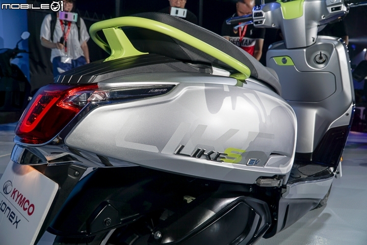 【採訪】iONEX 2.0 全面啟動！KYMCO 光陽白牌電動機車 i-One X 及 Like EV 正式登場！ManyEV、NiceEV 小改款同步亮相！高雄捷運合作方案 A