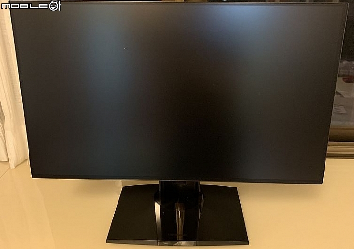 精準色彩入門級專業 100% sRGB Viewsonic 窄邊框 VP2458 開箱