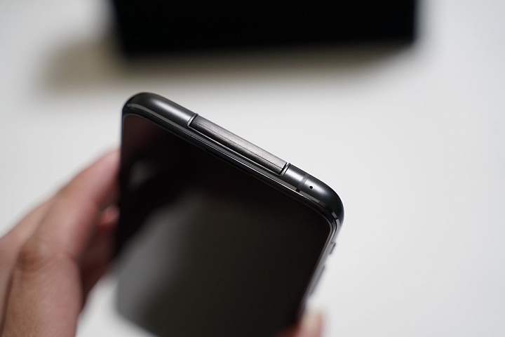 ASUS ZenFone6 開箱 ( 圖多慎入 )