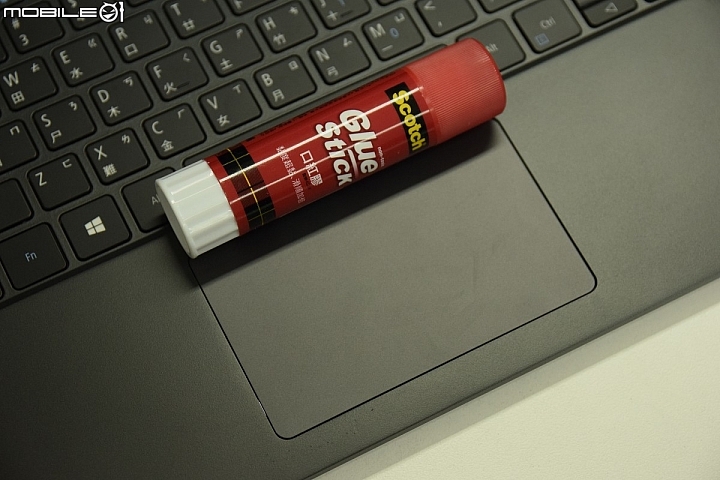羽量級商務筆電 ACER TravelMate TMP614