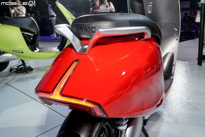 【採訪】iONEX 2.0 全面啟動！KYMCO 光陽白牌電動機車 i-One X 及 Like EV 正式登場！ManyEV、NiceEV 小改款同步亮相！高雄捷運合作方案 A