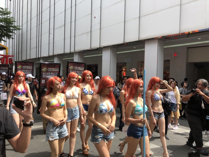 生平第一次看到這麼多娜美!!!