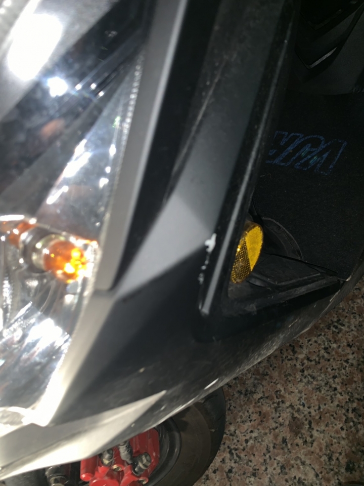 【問】後續如何處理汽車與機車擦撞
