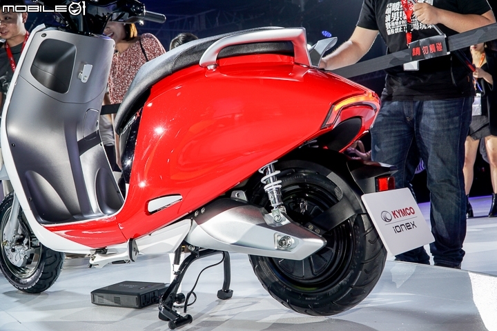 【採訪】iONEX 2.0 全面啟動！KYMCO 光陽白牌電動機車 i-One X 及 Like EV 正式登場！ManyEV、NiceEV 小改款同步亮相！高雄捷運合作方案 A