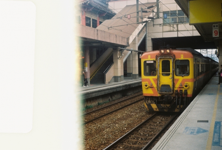 [Ricoh 35EFS]花蓮，台北[Kodak 200]