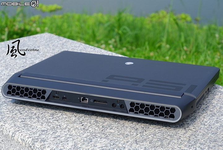 Dell Alienware Area-51m 17吋大改款與高效能解析