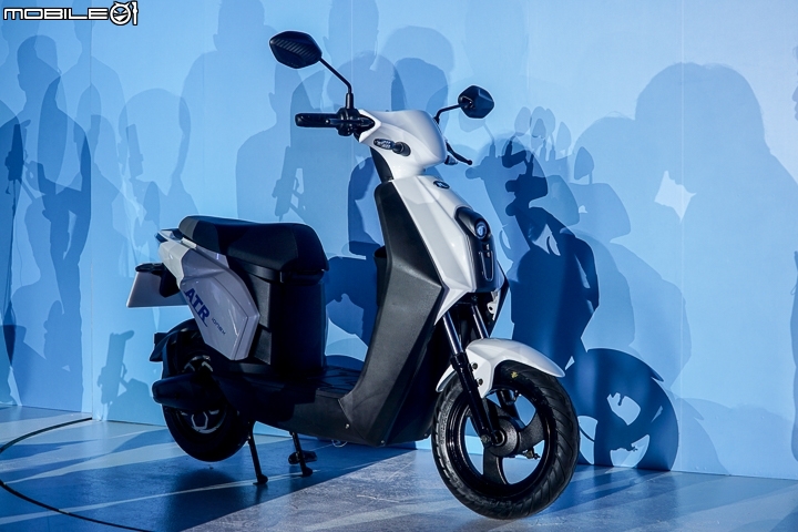 【採訪】iONEX 2.0 全面啟動！KYMCO 光陽白牌電動機車 i-One X 及 Like EV 正式登場！ManyEV、NiceEV 小改款同步亮相！高雄捷運合作方案 A