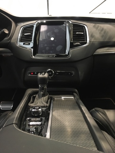 VOLVO XC90與BMW X7的購車抉擇