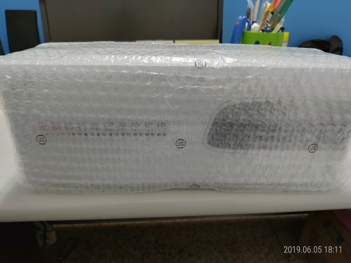 (開箱)QA1000流媒體行車紀錄器